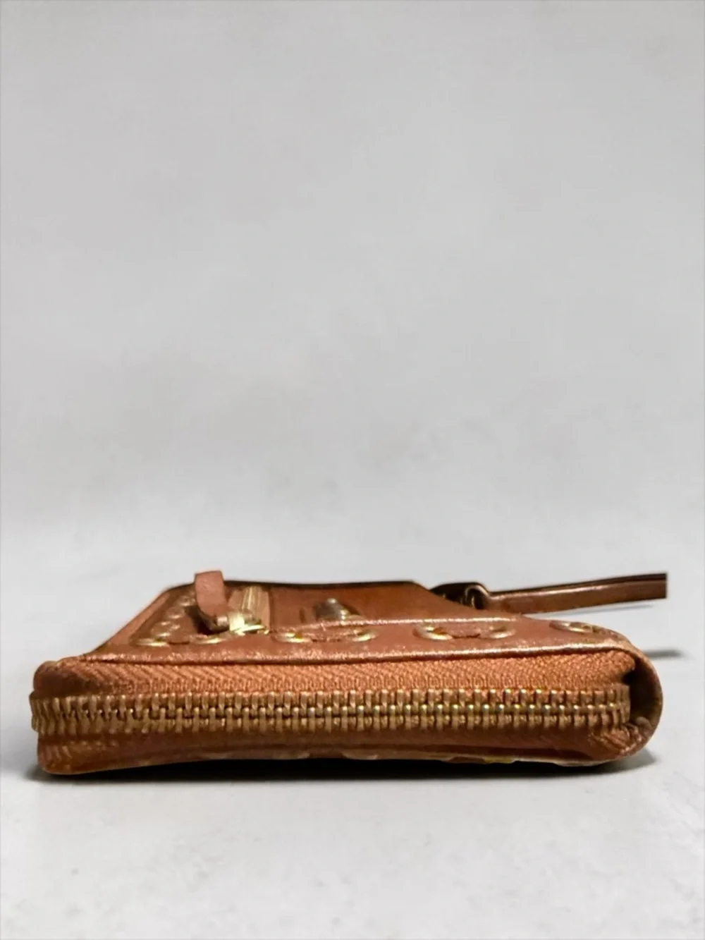 Isabella Fiore Leather Wristlet Wallet Boho Cross Stitch Rose Zip Around Vintage